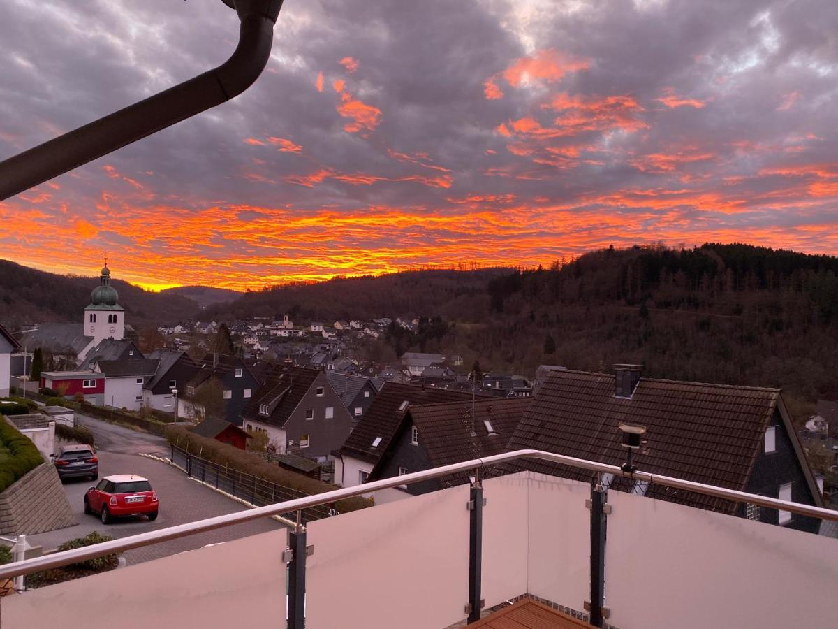 Wohnung Mit Talblick, Ladestation E-Auto Siegen Exterior photo